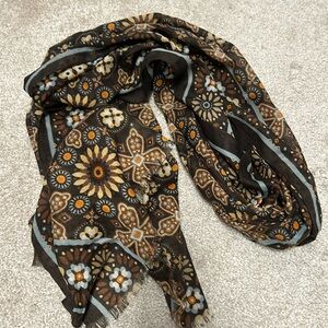 Vera Bradley Canyon Scarf
